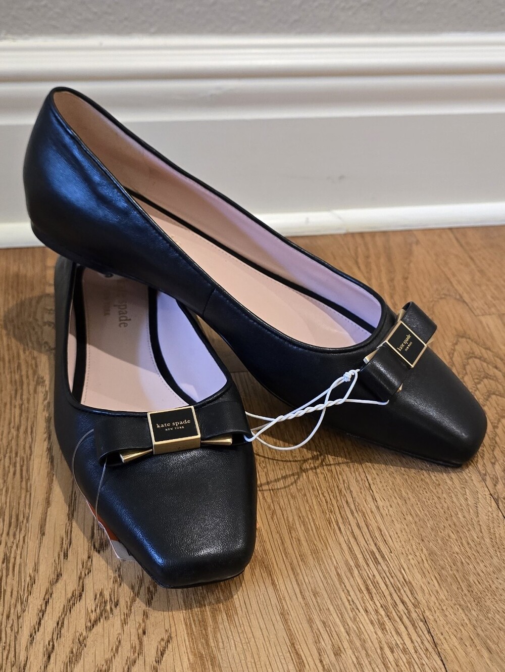 Kate Spade Bowdie Ballet Flats Black Bow Gold Hardware NEW Size 9.5
